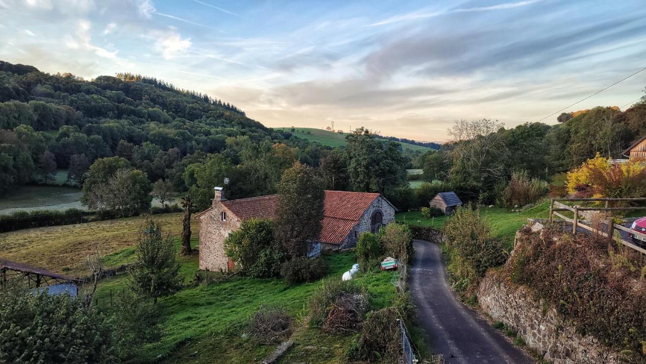 Le Grenier Du Buronnier Leilighet Saint-Simon  Eksteriør bilde
